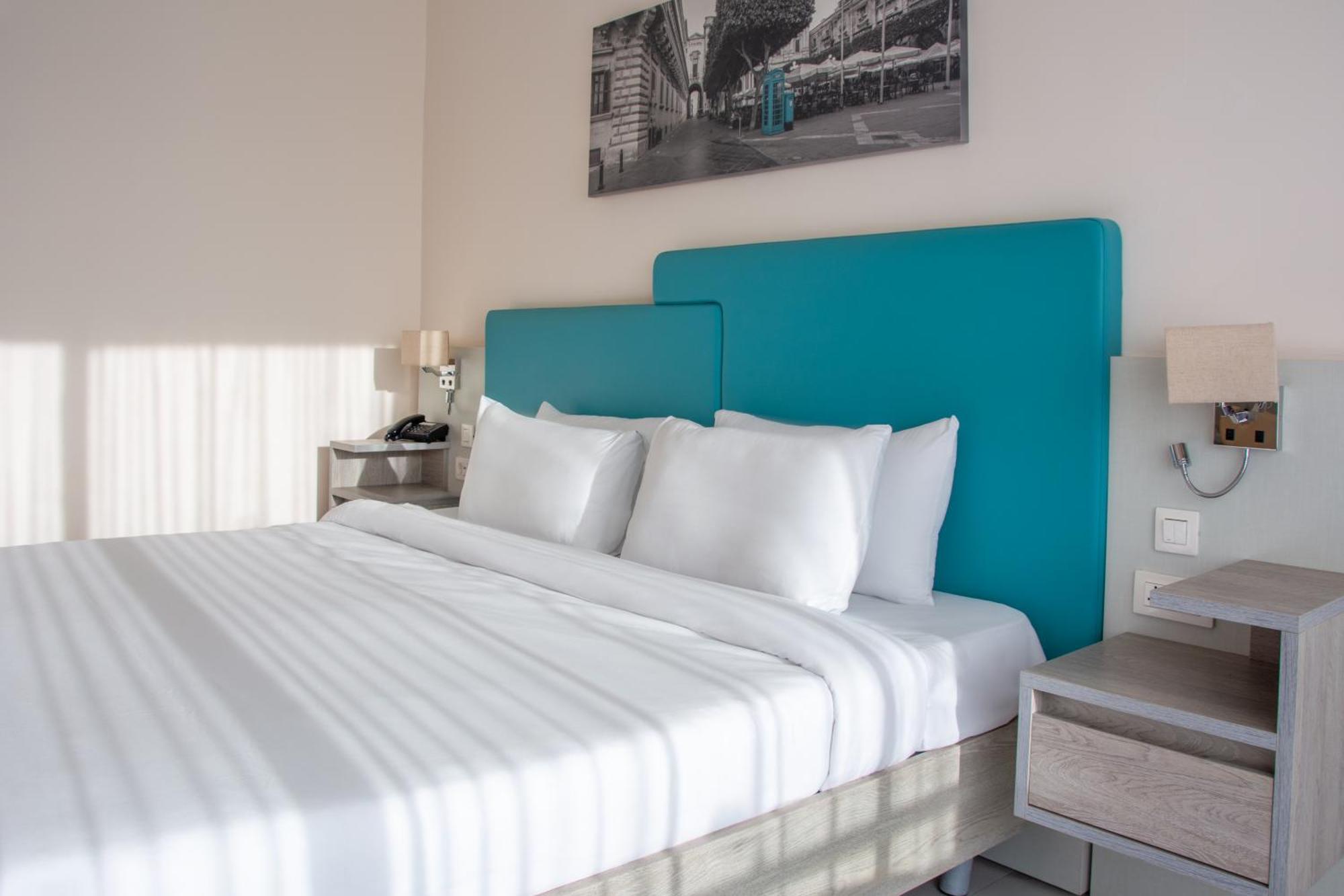 Riviera Spa Resort - Adults Only Mellieha Ngoại thất bức ảnh
